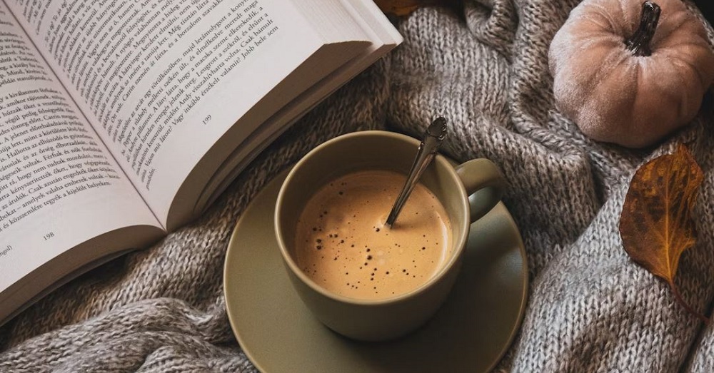 Kortárs és Kedvelt Könyvklub