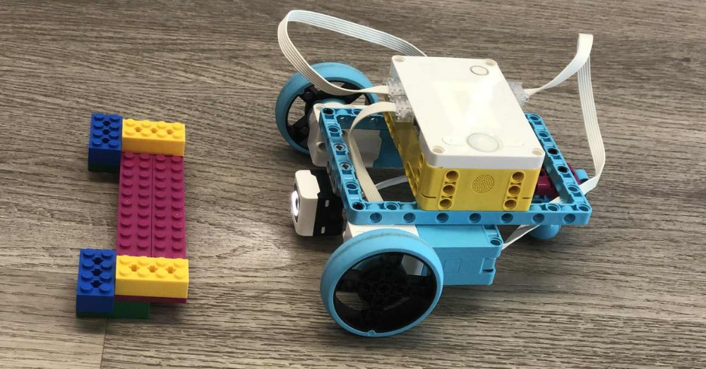 Építsd meg és programozd!