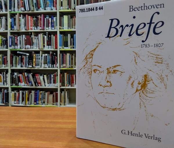 Beethoven Briefwechsel című könyv borítója