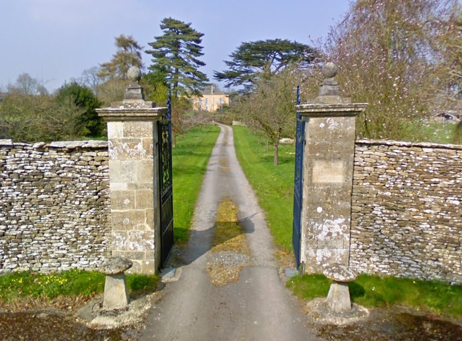 Longbourn is kitalált helyszín, filmbéli mása Luckington Courtben, Wiltshire-ben található. Fotó: Google Maps
