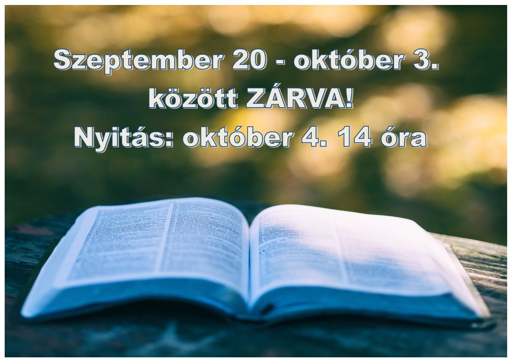 nyitott könyv fotója