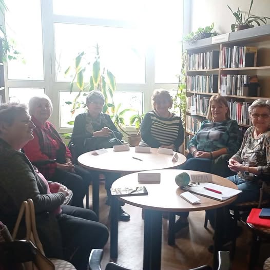 A tavaszi nyugdíjas beszélgetőkörön készült kép.