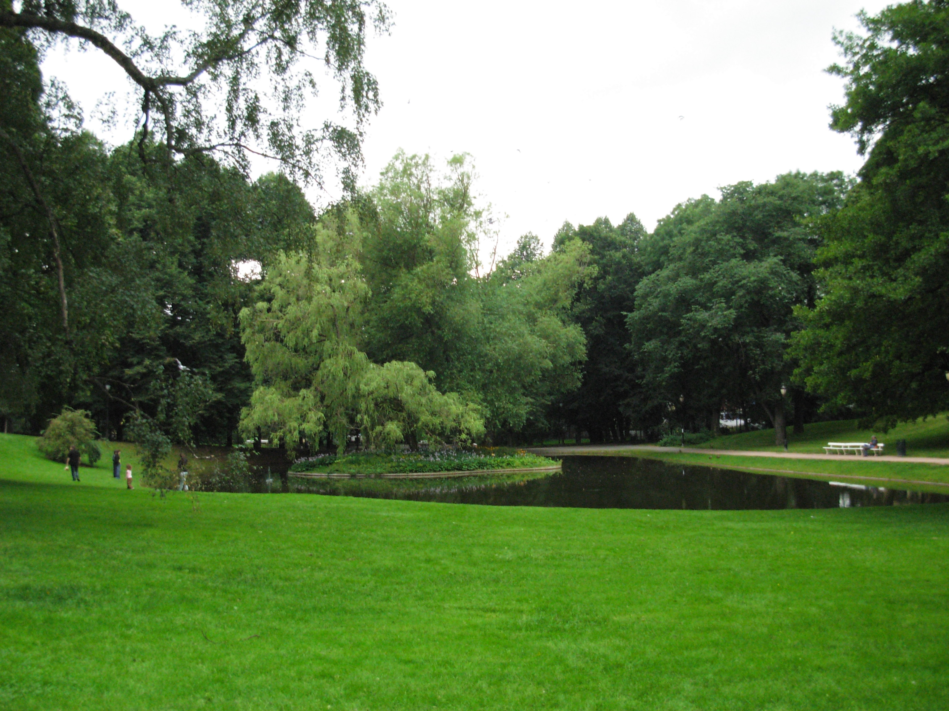 A királyi palota parkja