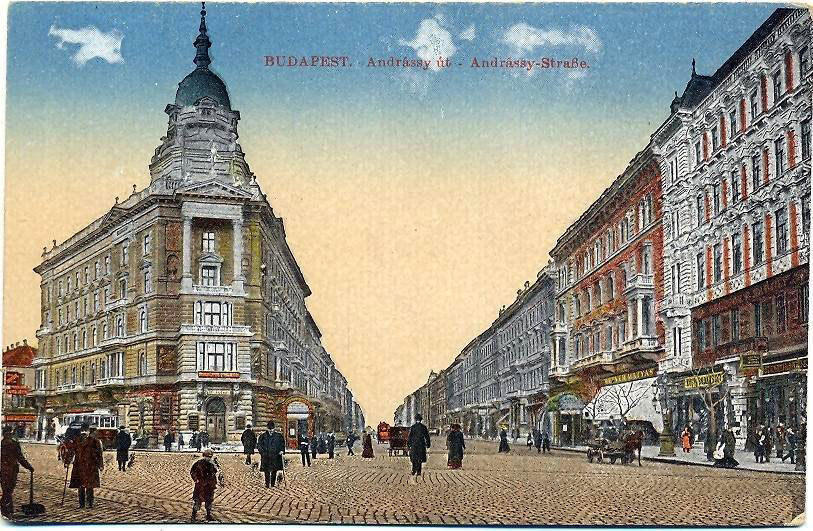 Fonciere Mansion and the Andrássy Road on a postcard