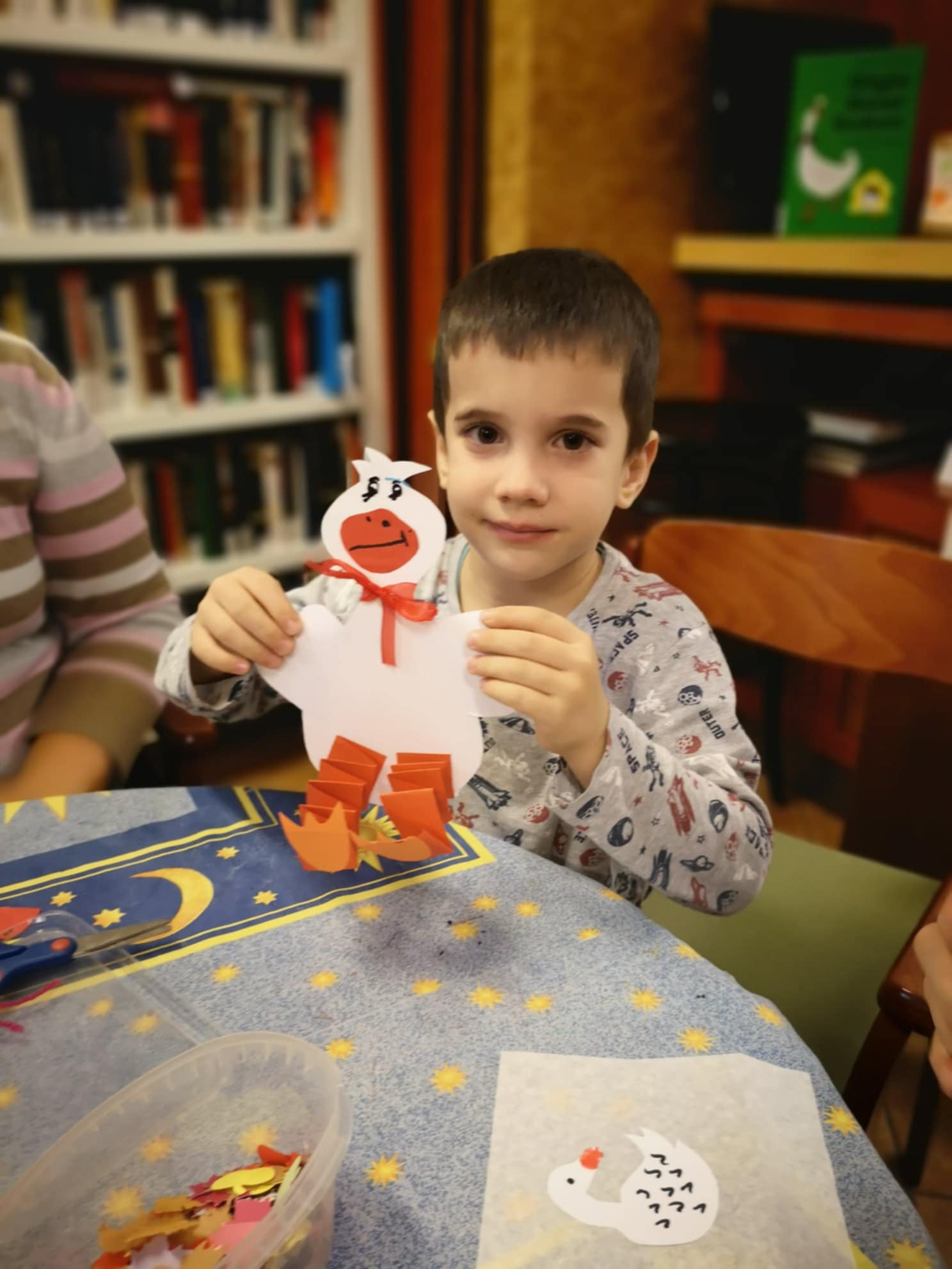 Az elkészült remekmű és készítője