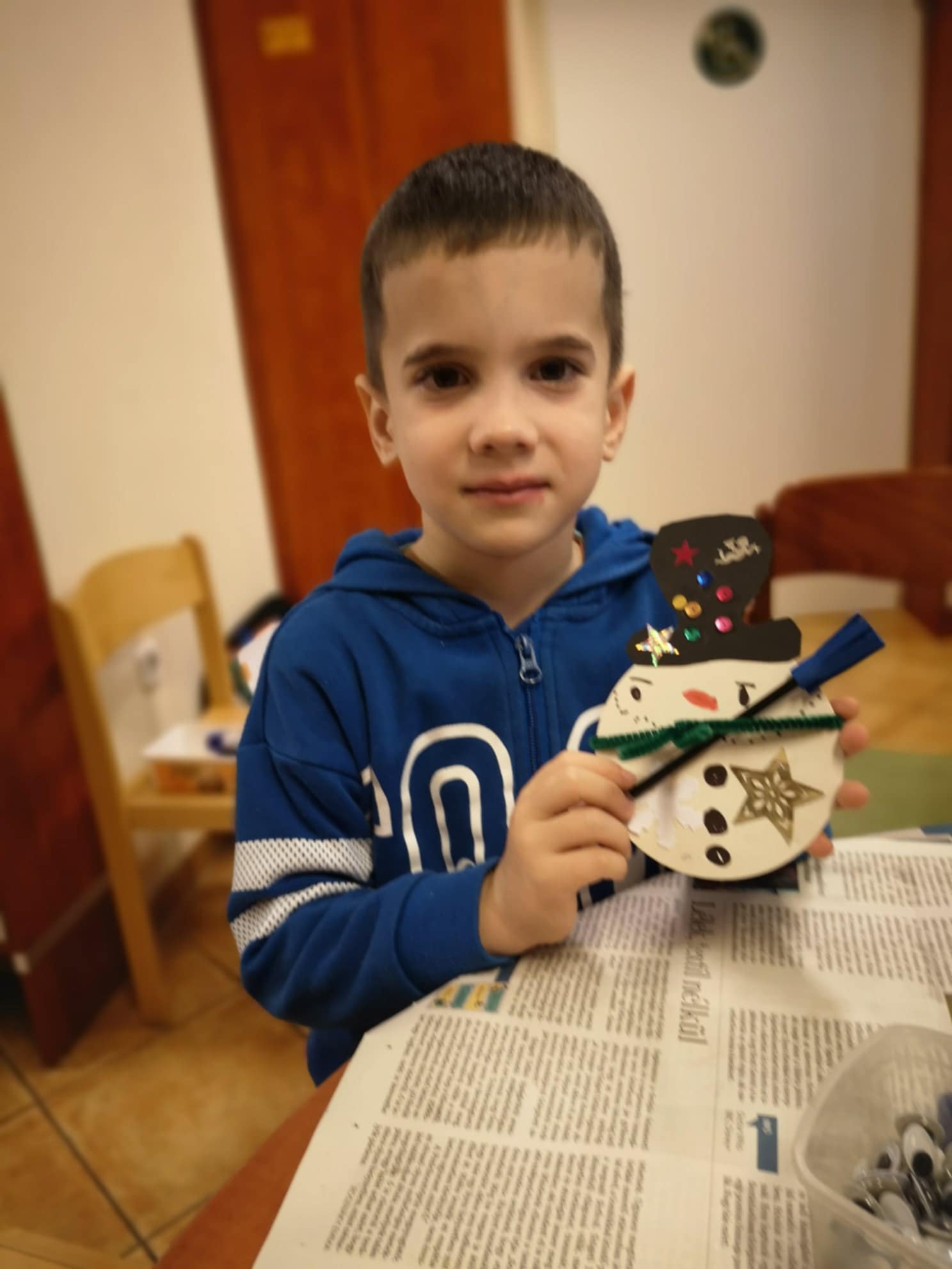 Az elkészített remekmű és készítője