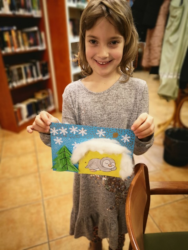 Téli kuckó papírból és készítője