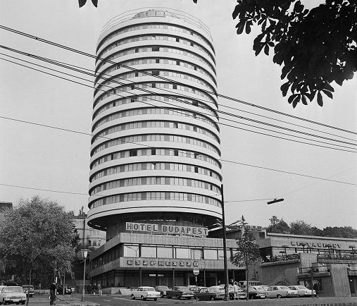 A szálló épülete 1970-ben