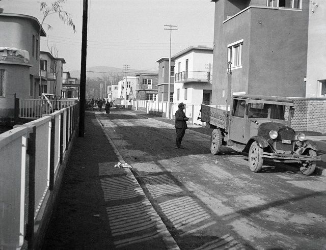 Napraforgó utca 1931-ben.