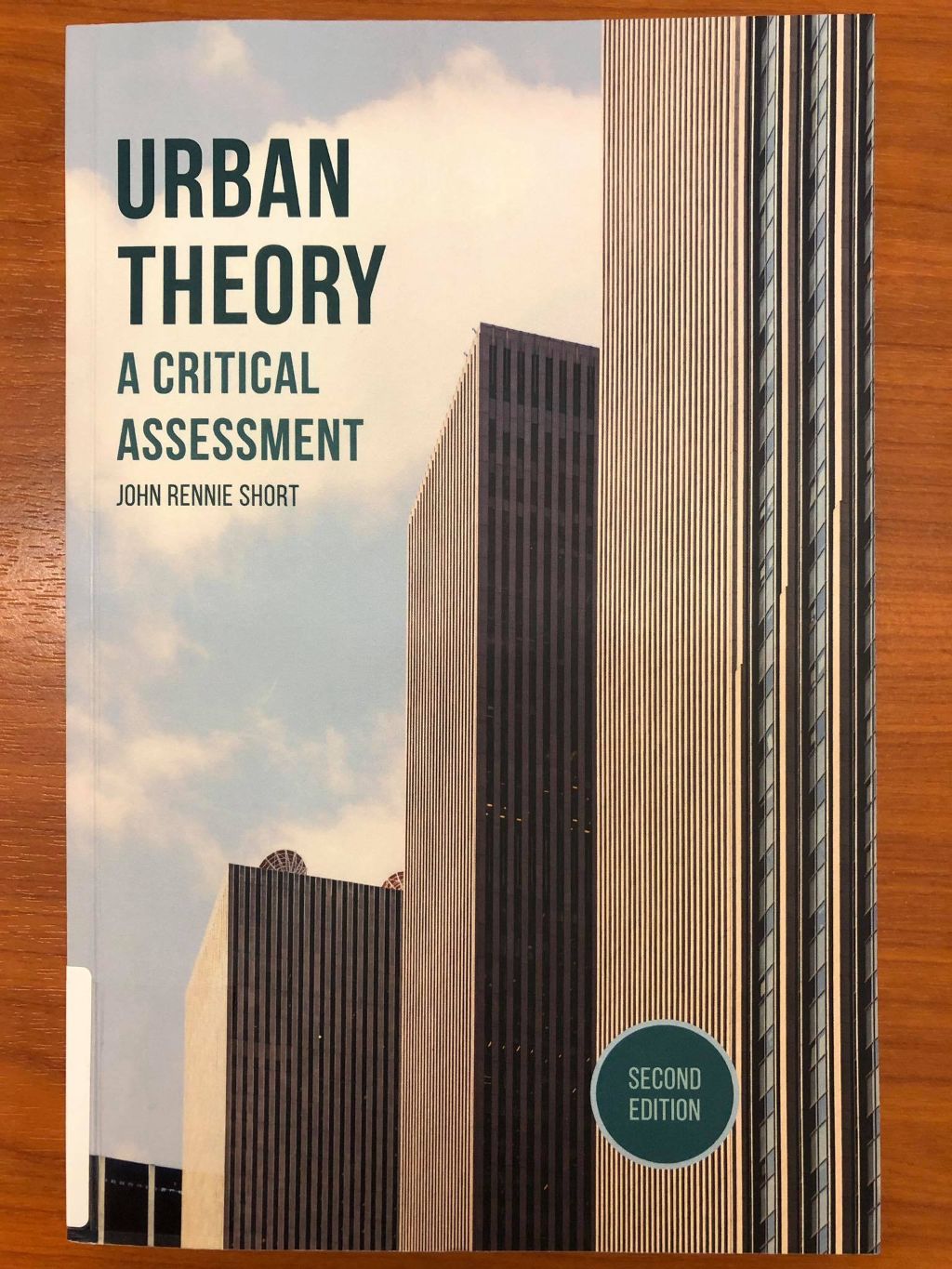 John Rennie Short Urban Theory A Critical Assessment című könyv borítója
