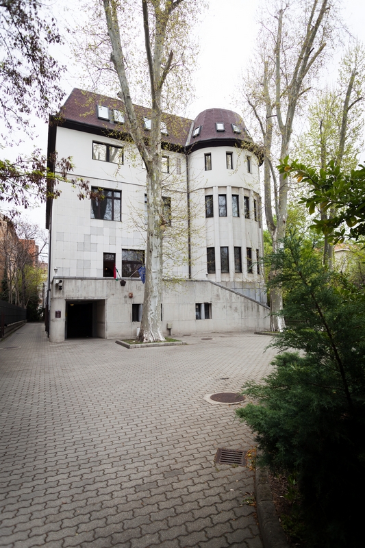 Schiffer Mansion - now