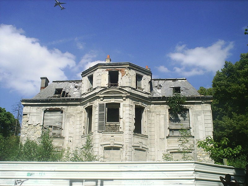 Fotó: Les ruines du château de Goussainville, au Vieux-Pays – Eigenes Werk – Khader